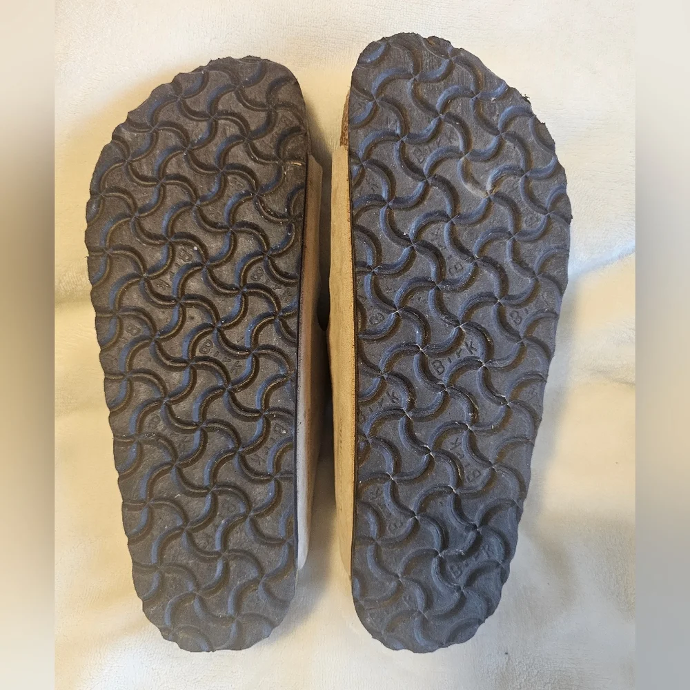 Birkenstock Big Buckle Leather Sandcastle Sand Color Sz 37  Unisex - Picture 8 of 10